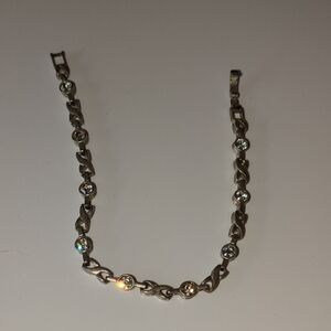 Elegant Silver Bracelet with Crystal Accents